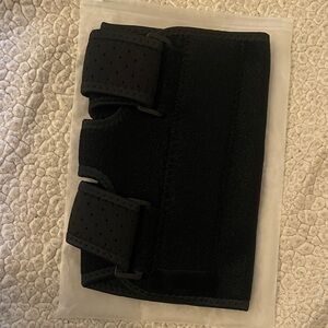 Black Adjustable Wrist Brace